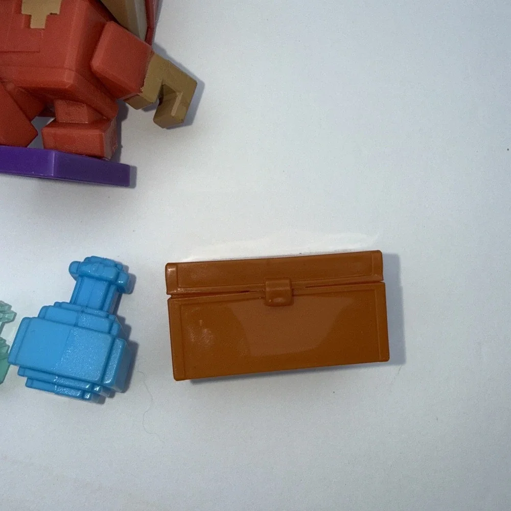 TREASURE X MINECRAFT Overworld Mine & Craft Character -‎ Mini Action Figure